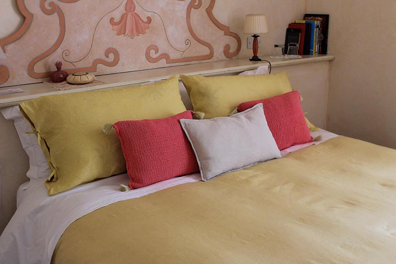 Dependance Royale Bed and Breakfast Caserta Eksteriør billede