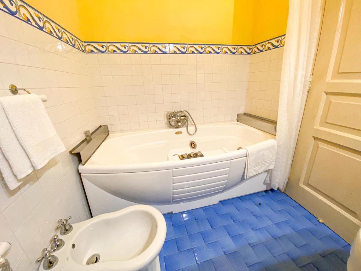 Dependance Royale Bed and Breakfast Caserta Eksteriør billede