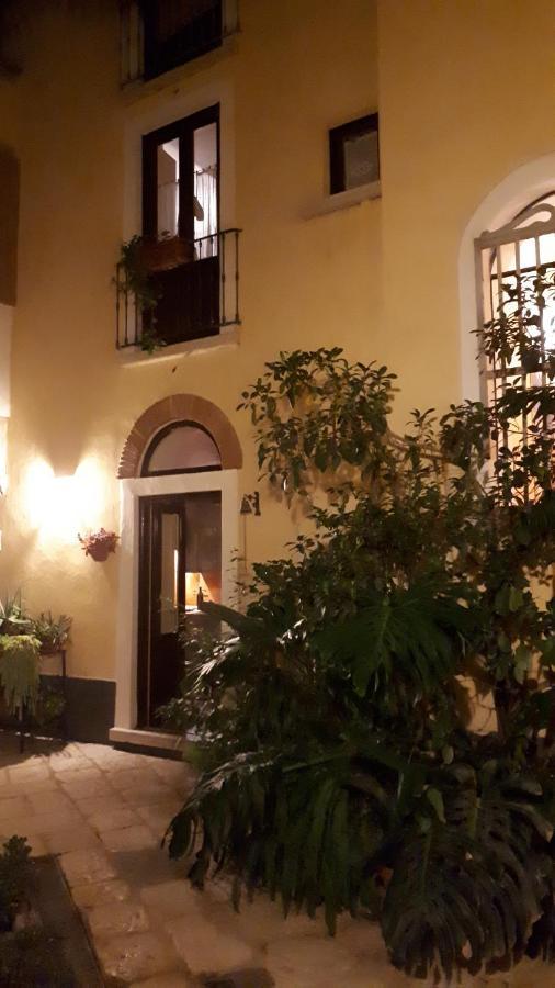 Dependance Royale Bed and Breakfast Caserta Eksteriør billede