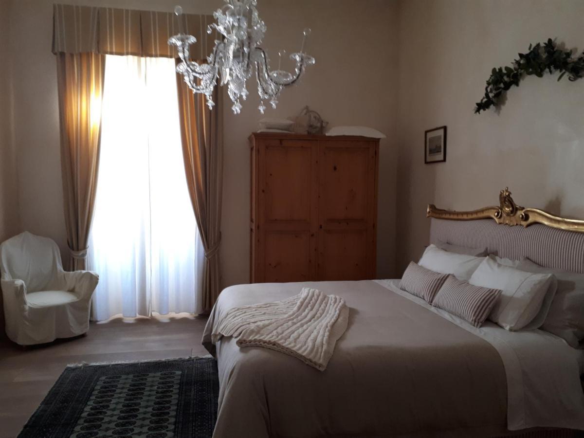 Dependance Royale Bed and Breakfast Caserta Eksteriør billede